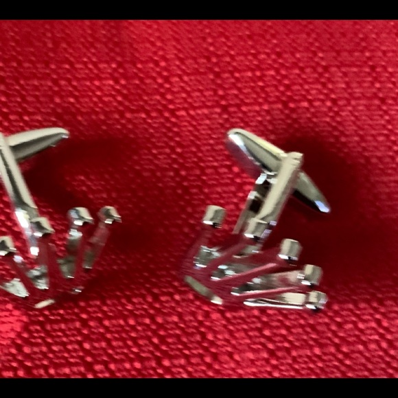 Royal King Crown Silver Plated Cufflinks For Men